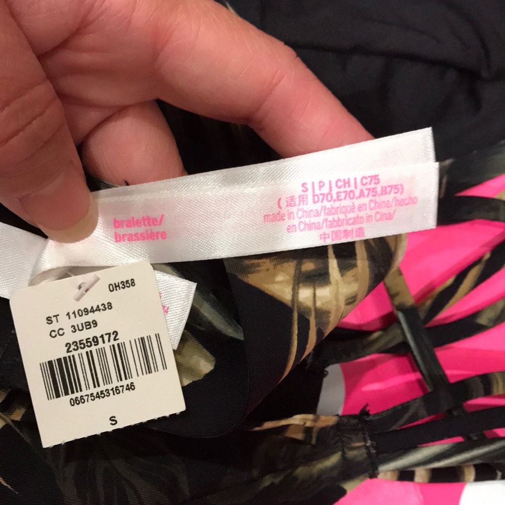 PINK 💖 Victoria Secrets💖 Bonded No Show Bralette - Picture 4 of 5
